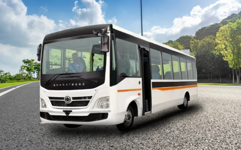 1017 Staff Bus